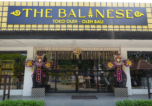 別墅西式早午餐(牛排套餐)→The Balinese網紅食品店→機場→台北