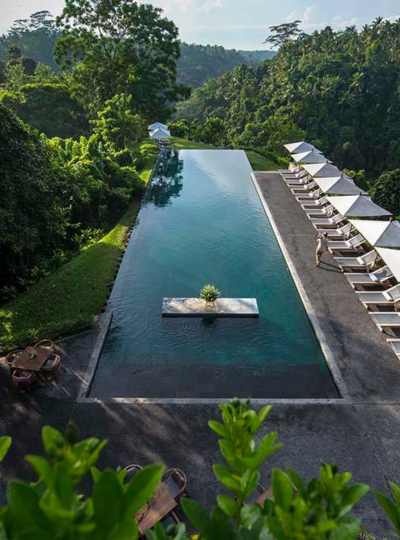 台北→峇里島→迎賓獻花→世界十大夕陽海灘-金巴蘭沙灘享用晚餐&浪漫布置