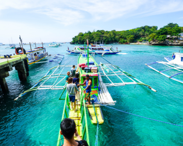 跳島出海日:珊瑚花園浮潛&海鮮燒烤BBQ+季節水果+飲品→長灘島最新夜市