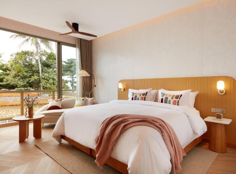 全日飯店內自由活動(無導遊及派車)